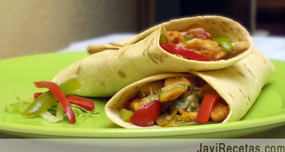 Descubre cuántas calorías tienen las fajitas de pollo